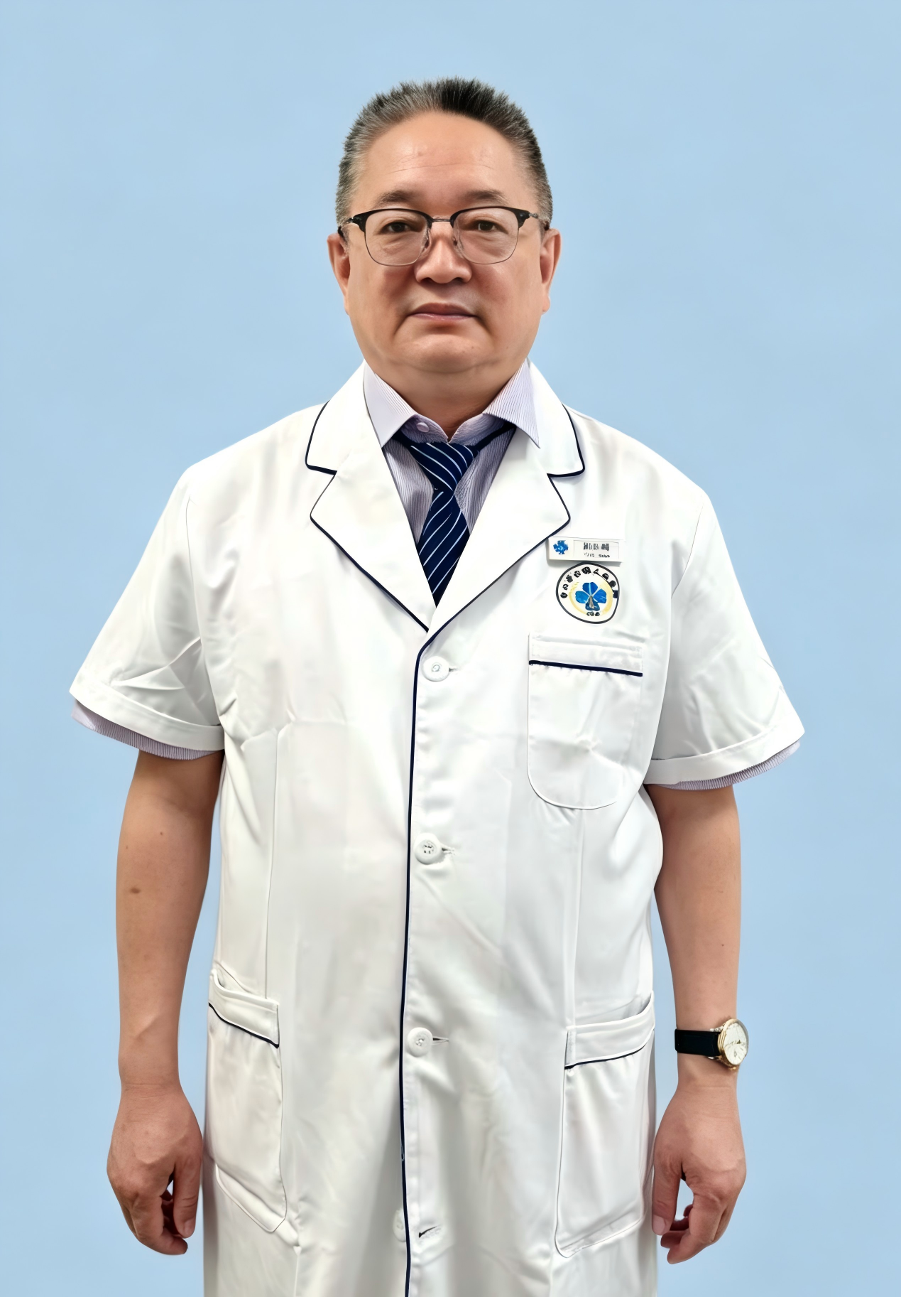 胡世峰